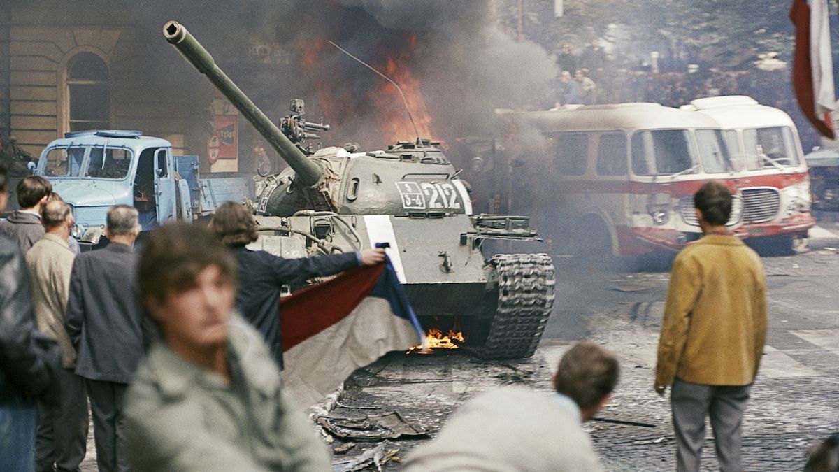 Česko si připomíná výročí srpnové okupace